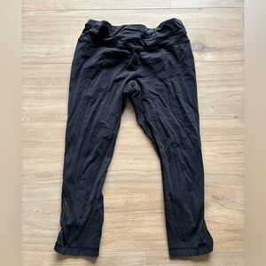 Lululemon black Inspire Crops size 8